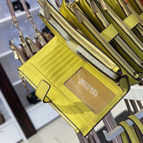 Michael Kors Jet Set Travel Large Double Zip Leather Wristlet Sunshine Yellow - Picture 9 of 16